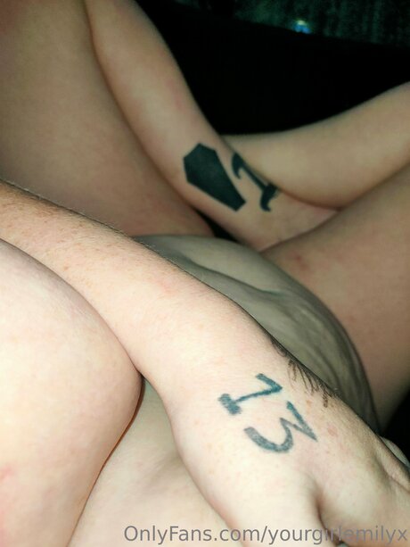 Yourgirlemilyx pornographic model archive