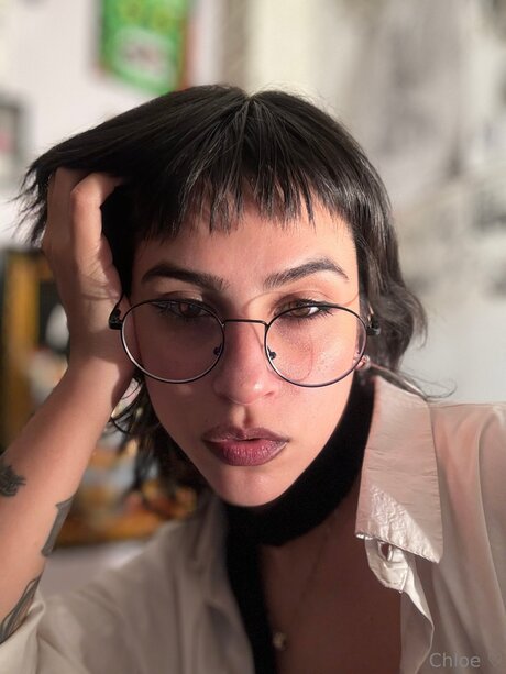 Chloe Magma art actress gallery