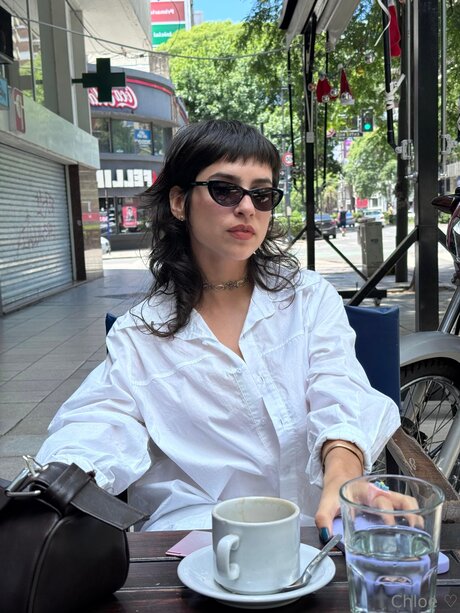 Chloe Magma naked model images