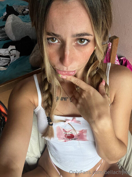 Bellachyna xxx model images