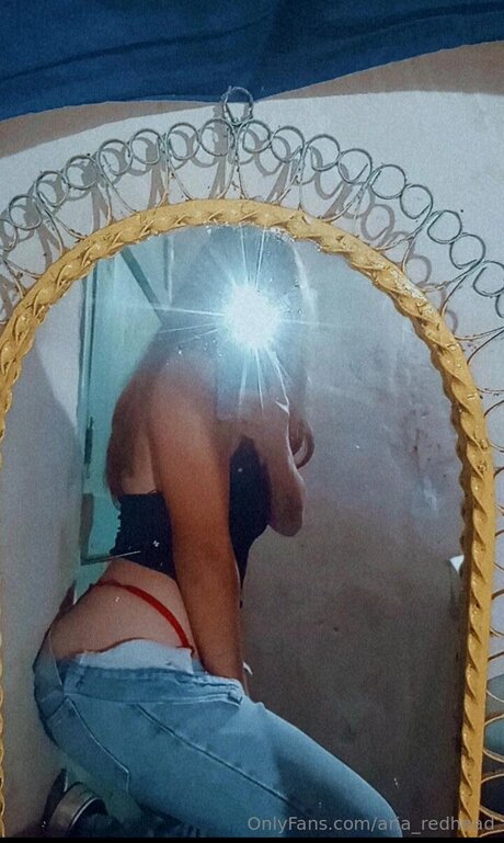 Aria Redhead hd star pictures