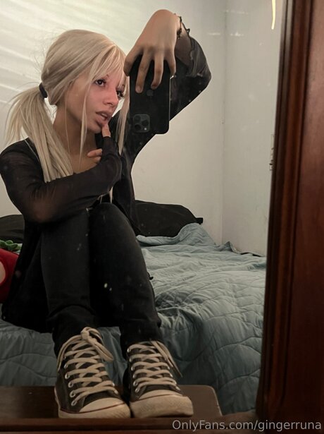 Gingerruna pornographic model image