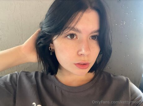 big tits brunette onlyfans art nude img