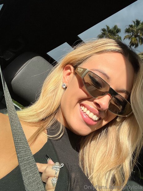 hairy armpits onlyfans free sexy photos