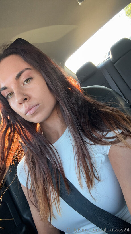 Alexissss24 star pornographic gallery