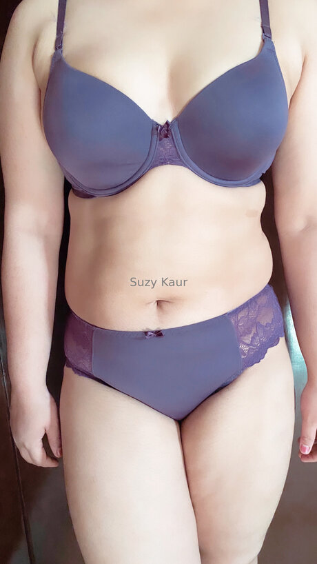 Suzykaur top model images