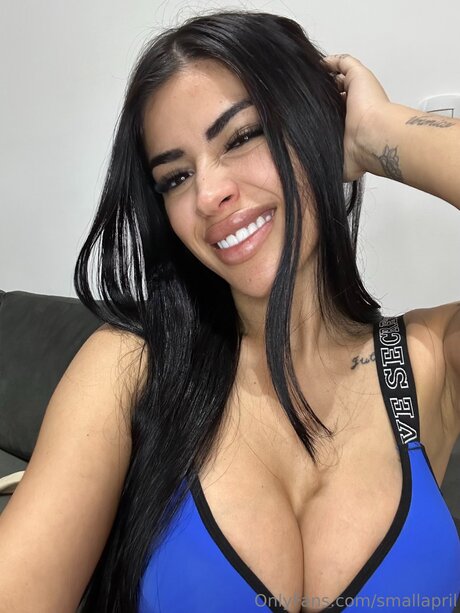 Smallapril pornstar naked picture