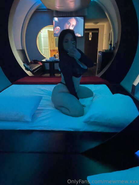 Kyrakarmica exclusive actress pics