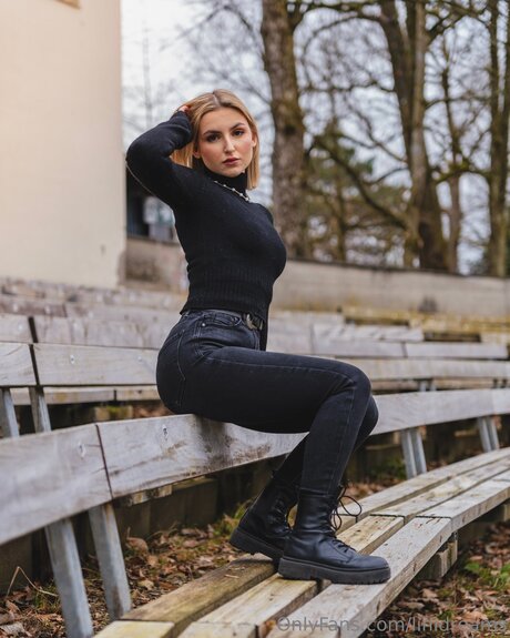 Linidreams naked model pics