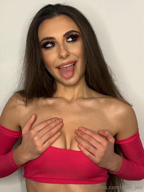 Slim Jen erotic pornstar photos