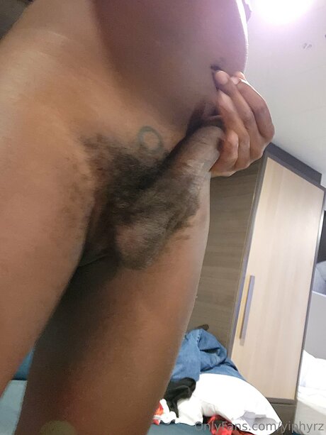 Yiphyrz xxx pornstar gallery