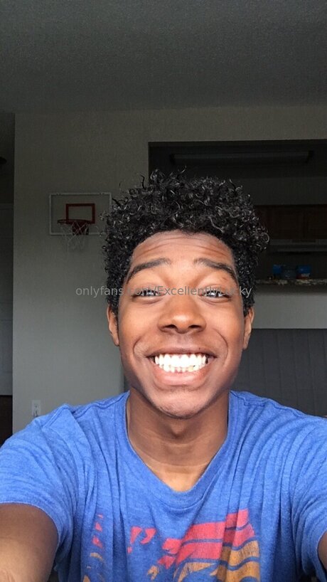 Excellentlylucky nudes star pic