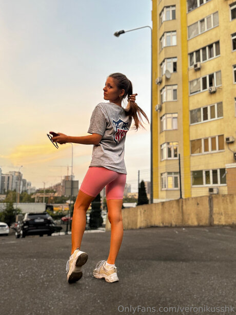 Veronikusshk pornstar naked images