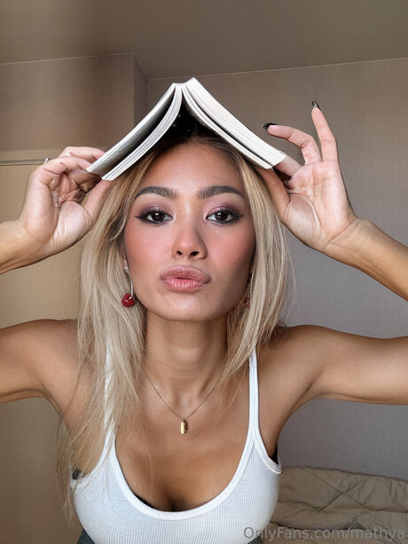 Mathya star naked pic