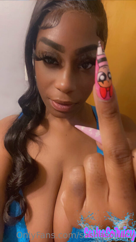 Sashasojuicy hot model img