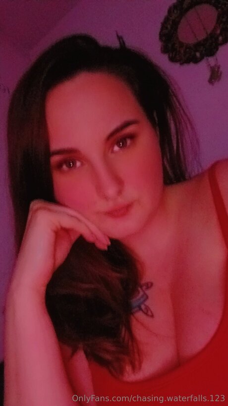 Chasing Waterfalls 123 pornstar high quality images