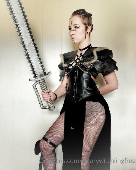 Wearywitchlingfree model art pic