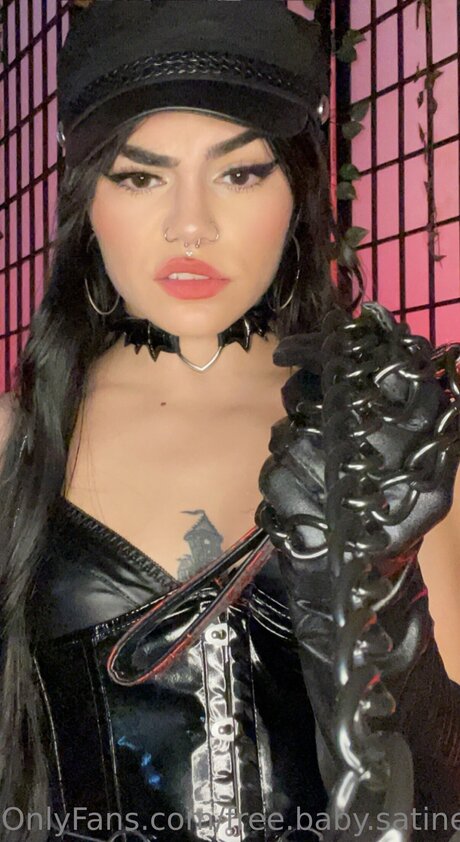 Free Baby Satine top actress img