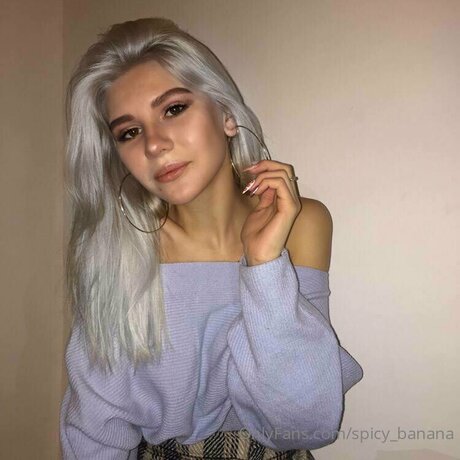 Sandy Caaandy pretty actress pic