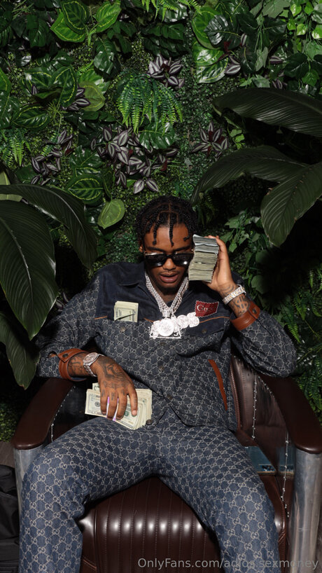 Adios Sexmoney nudes model pics