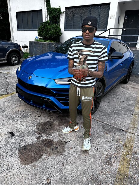 Adios Sexmoney nice model images