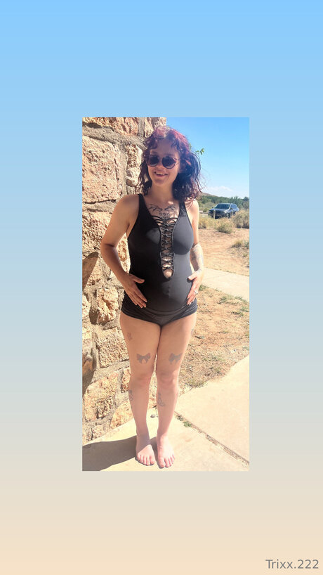 Trixxieee 222 pornstar perfect pictures