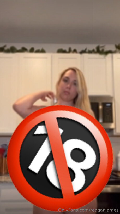 Reaganjames high quality actress photos