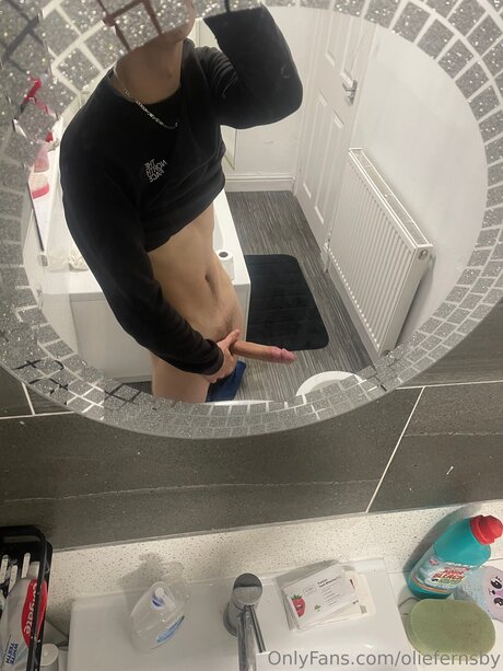 Oliefernsby sex star pictures