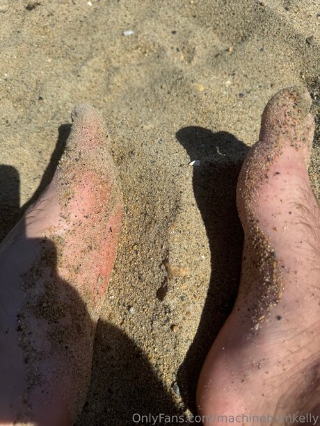 Machinebumkelly actress picture