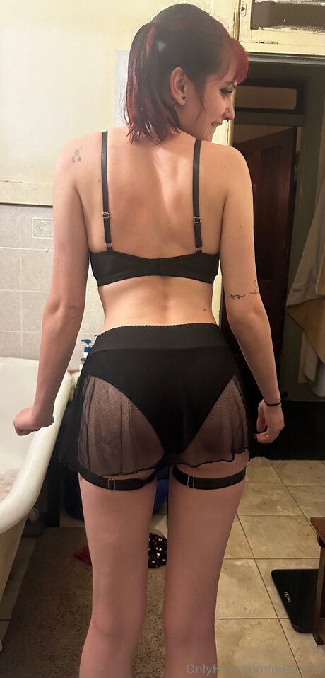 Prettycai pornstar beautiful images