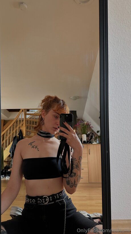 Redsunx sexy actress images