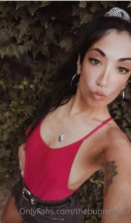 Sexybunnylola nice actress photos