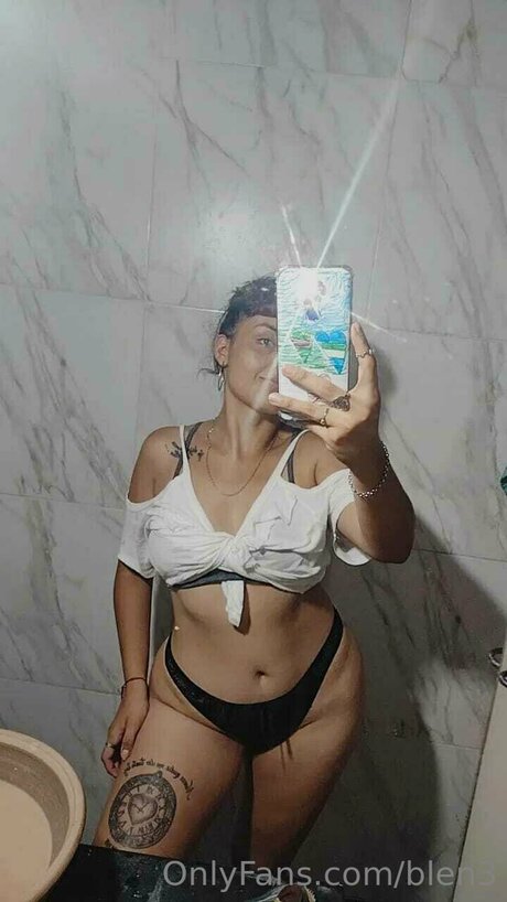 Blen3 hd pornstar image