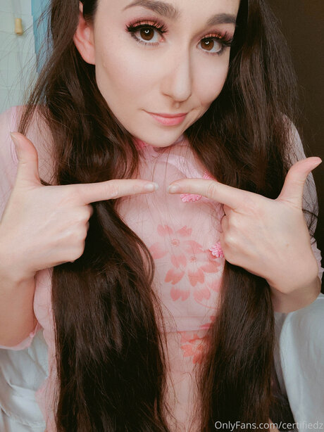 Certifiedz naked actress photos