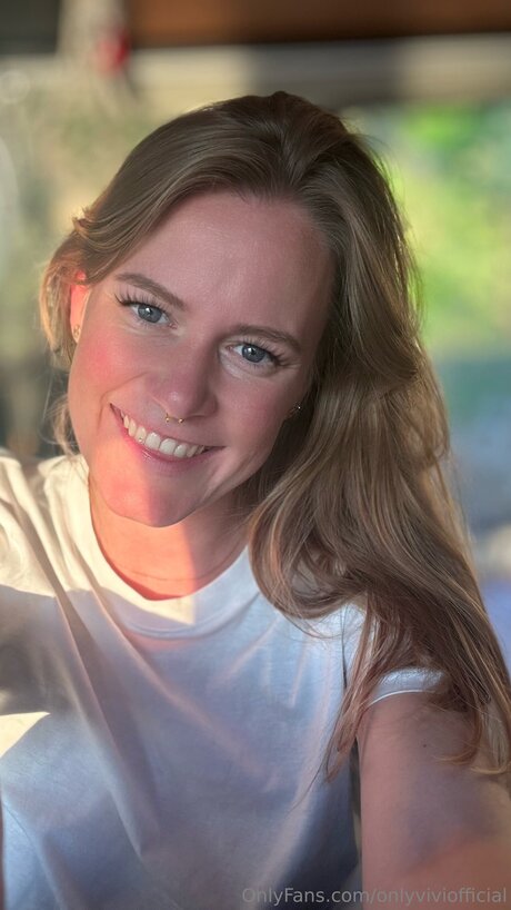Onlyviviofficial porn star galleries