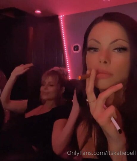 Itskatiebell star xxx image