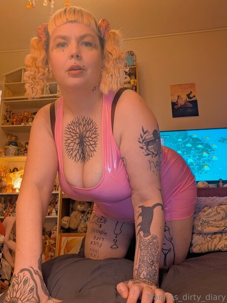 Vanitas Dirty Diary exclusive actress img