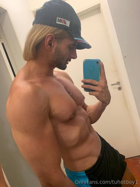 Tuhotboy1 pornstar pretty images