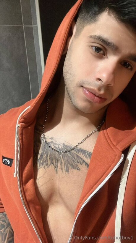 Tuhotboy1 high quality model image