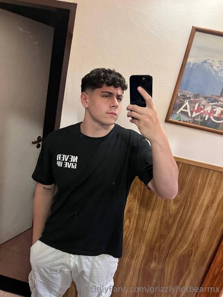 Grizzlyhotbearmx hot star photos