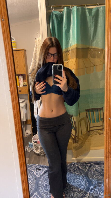 Aliii1123 star exclusive pictures