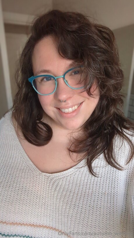 Autumn Winters star nice gallery