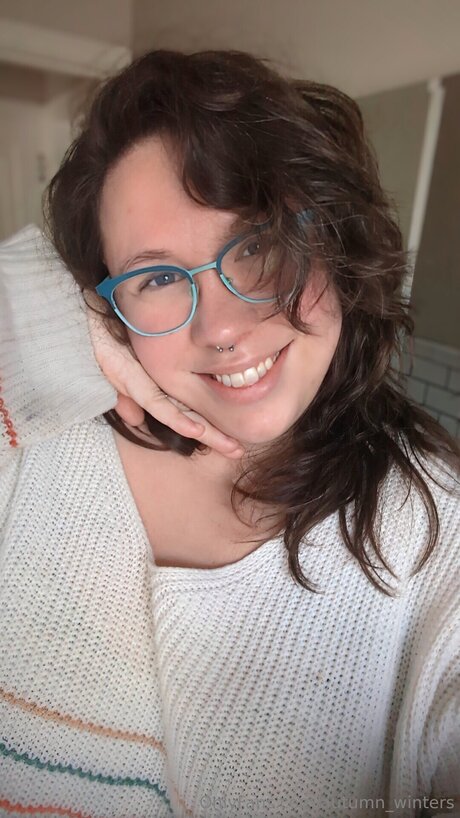 Autumn Winters hot star gallery