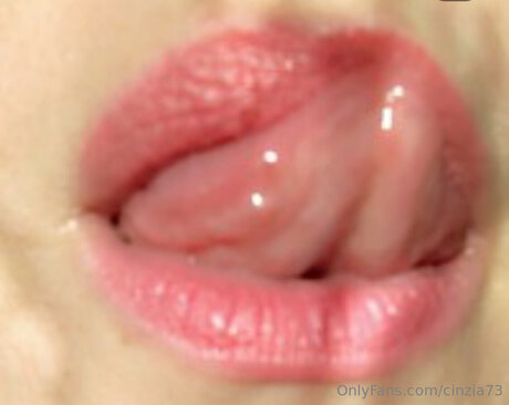 Cinzia73 star free pics