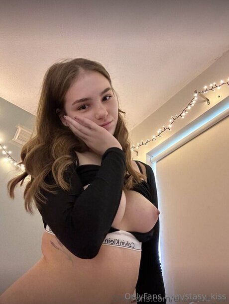 thick latina milf onlyfans nudes photos