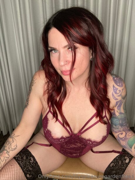 Lilyspleasuregardenfree1 star porn images