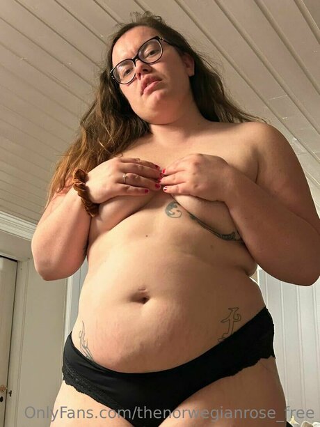 Thenorwegianrose Free beautiful pornstar picture