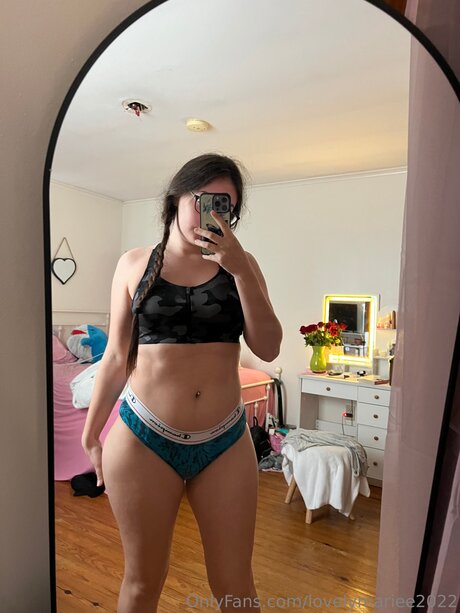 Lovelymariee2022 erotic star archive