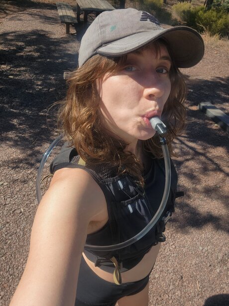 Helloeloise sexy actress picture