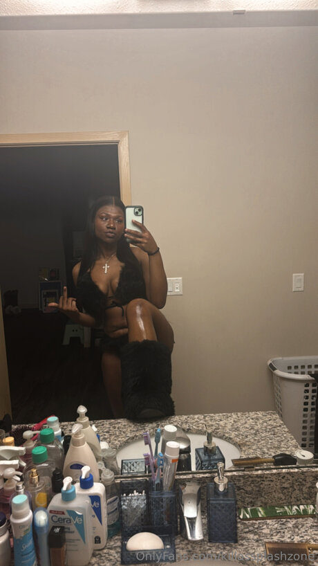 Killassplashzone model pretty image